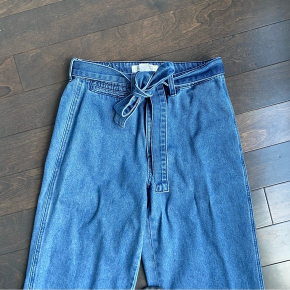Wide legged tie belt jeans - Picture 2 of 2